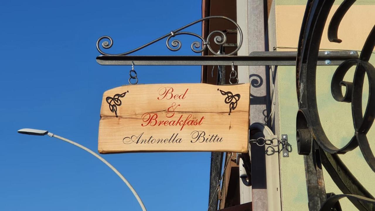 B&B Da Antonella Samugheo Екстер'єр фото